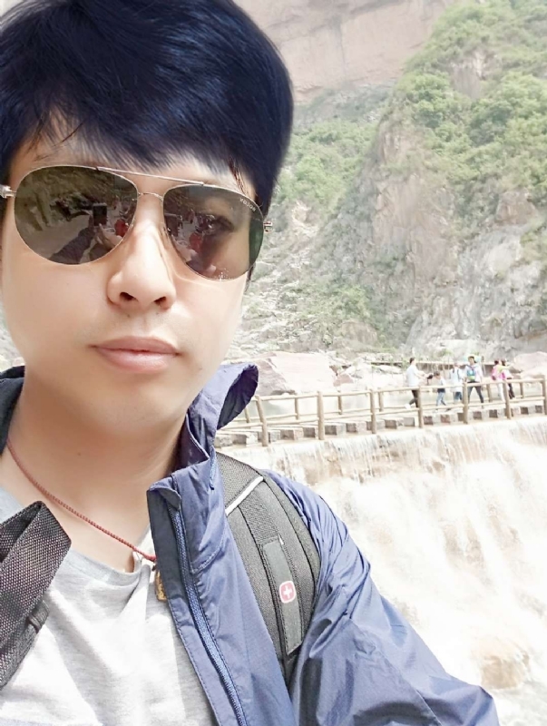 雅俗共赏的第一张照片--临沂交友中心